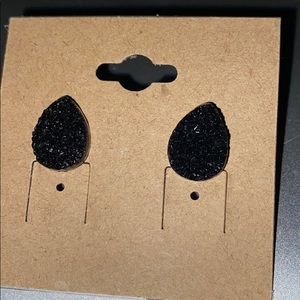 Last pair! Black druzy studs